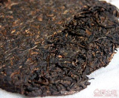 【廠(chǎng)家直銷(xiāo)普洱茶批發(fā)90年代中茶鐵餅綠印357克生餅陳年老生茶】廣州市荔灣區(qū)雙鈺茶行 - 產(chǎn)品庫(kù)